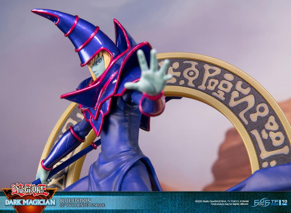 Yu-Gi-Oh!: Dark Magician (Blue) Statue